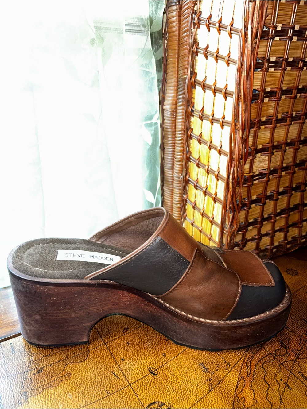 Steve Madden Brown & Black Patchwork Leather Clogs - Picture 11 of 15